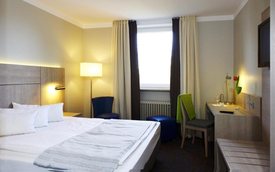 Stern Hotel Soller Ismaning Cameră foto